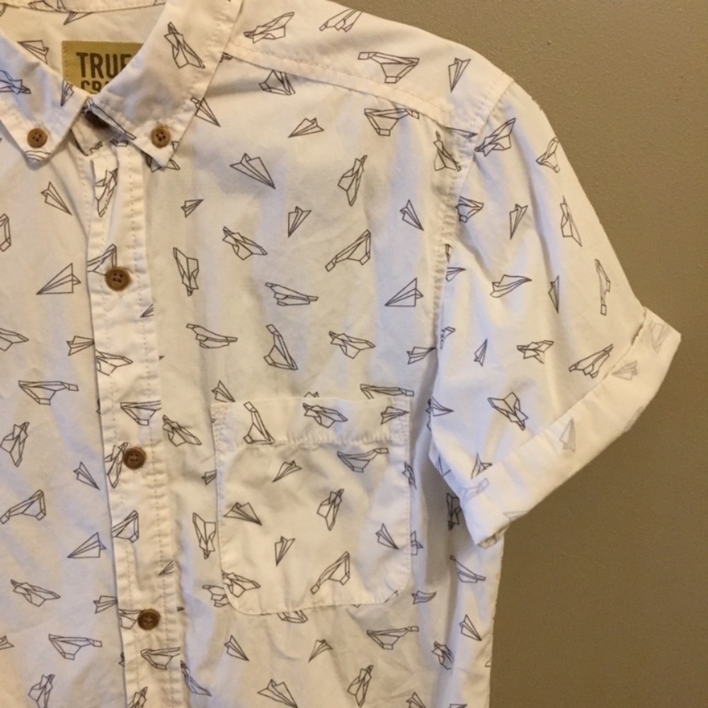 Men’s button up airplane shirt
